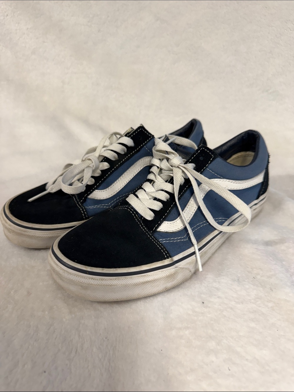 Vans Old Skool Sneakers in Navy and Black with White Stripe